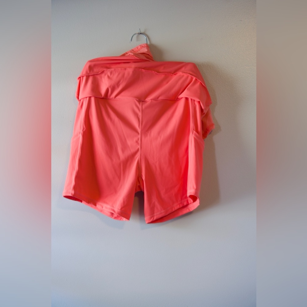 Mono B Micro-Perforated Ruffled Back Skort - Picture 11 of 12